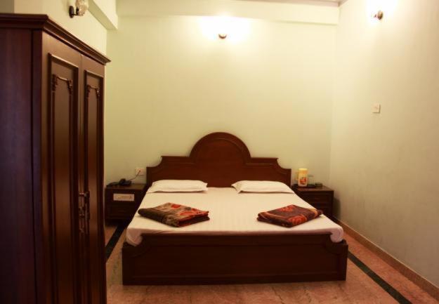Lloyds Guest House, North Boag Road, T. Nagar チェンナイ 部屋 写真