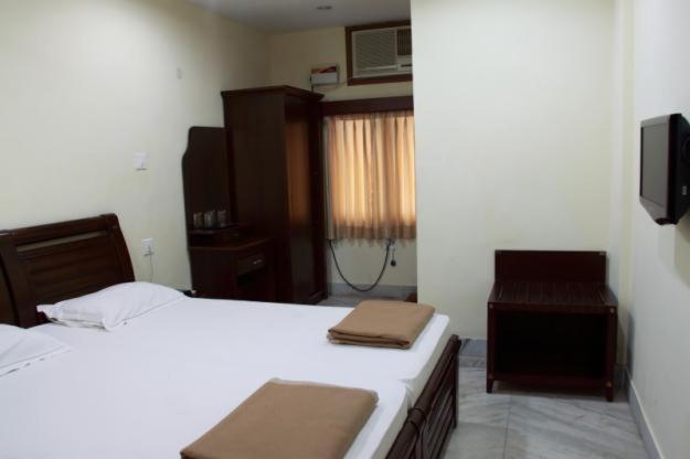 Lloyds Guest House, North Boag Road, T. Nagar チェンナイ 部屋 写真